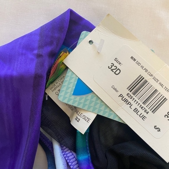 𝅺BIKINI‎ Bay halter top size 32-D - Picture 5 of 5